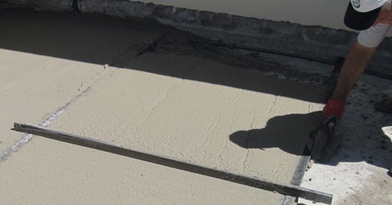 POMEX THERMOMEX SCREED uygulama